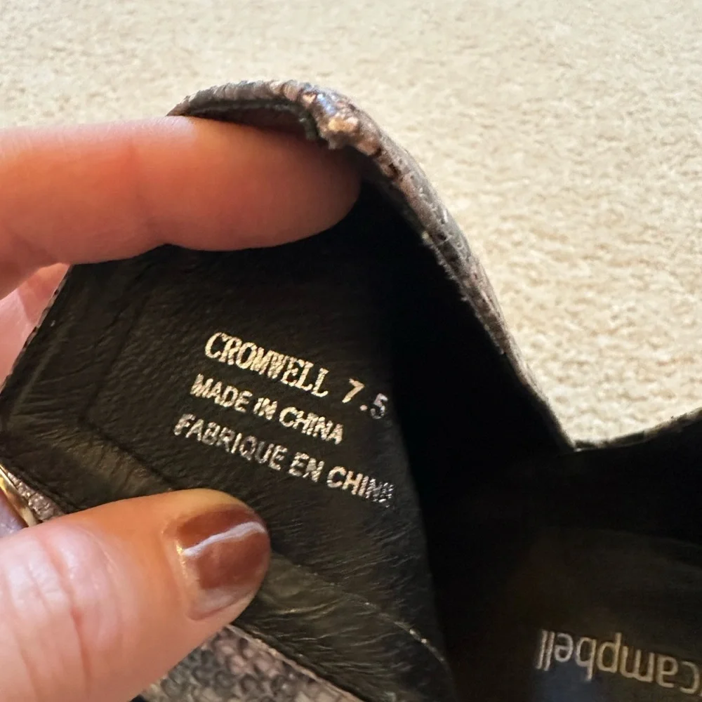 Ankle boots - Picture 9 of 9